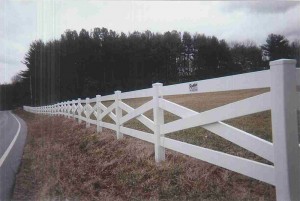 4 Board Estate Vinyl Fence