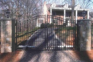 Electric Double Gate Ornamental Aluminum Fence with Arch