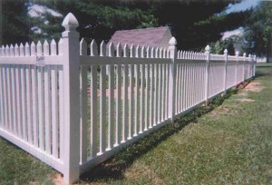 Straight Top Contemporary Vinyl Fence